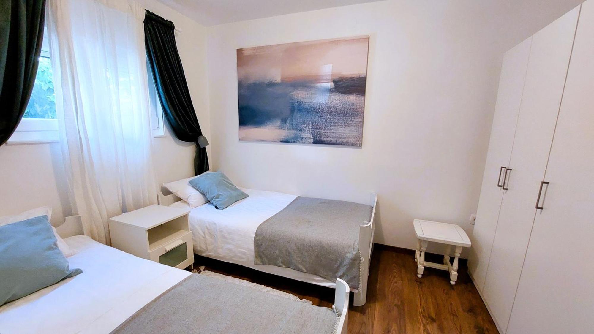 Holiday Home Zora - Family Vacation House Near Protected Area Of The Nature Park Kamenjak, With Green Yard, Wifi, Air-Con Premantura Buitenkant foto